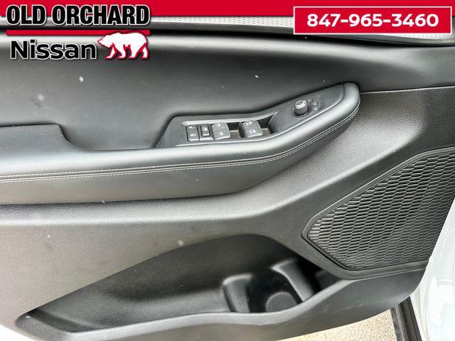 used 2024 Jeep Grand Cherokee car, priced at $27,887