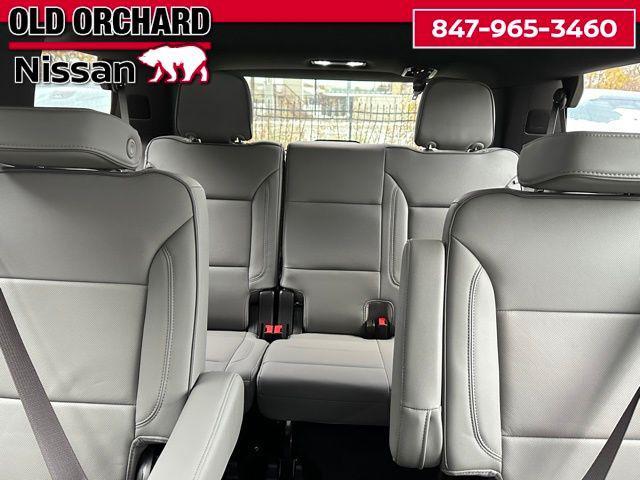 used 2022 GMC Yukon car, priced at $45,444