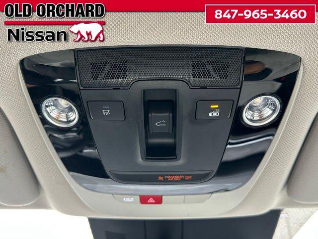 used 2024 Kia Sorento car, priced at $31,444