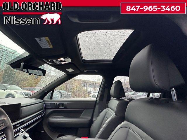 used 2024 Hyundai Santa Fe car, priced at $32,997