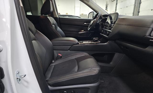 used 2025 Nissan Pathfinder car, priced at $34,888