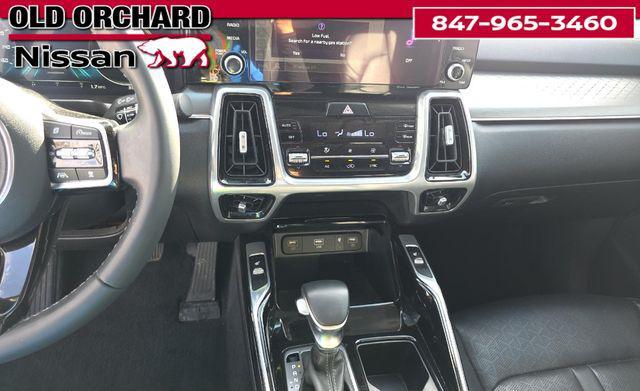 used 2023 Kia Sorento car, priced at $24,887