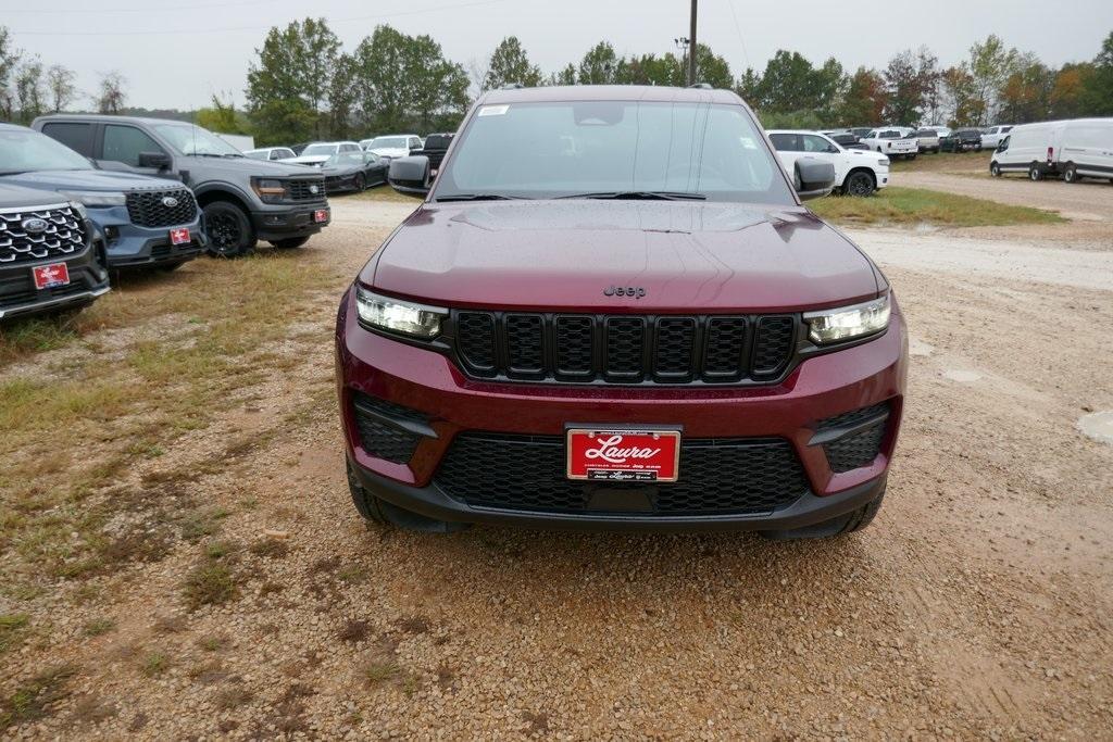 new 2025 Jeep Grand Cherokee car, priced at $41,908