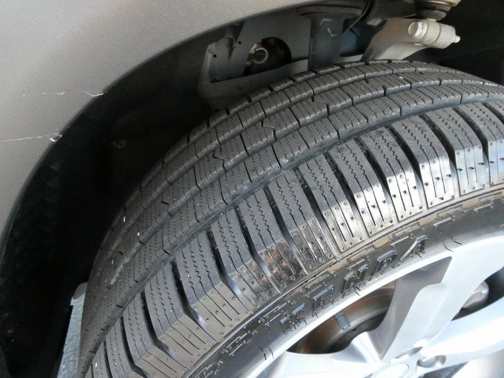 used 2021 Jeep Grand Cherokee L car, priced at $23,995