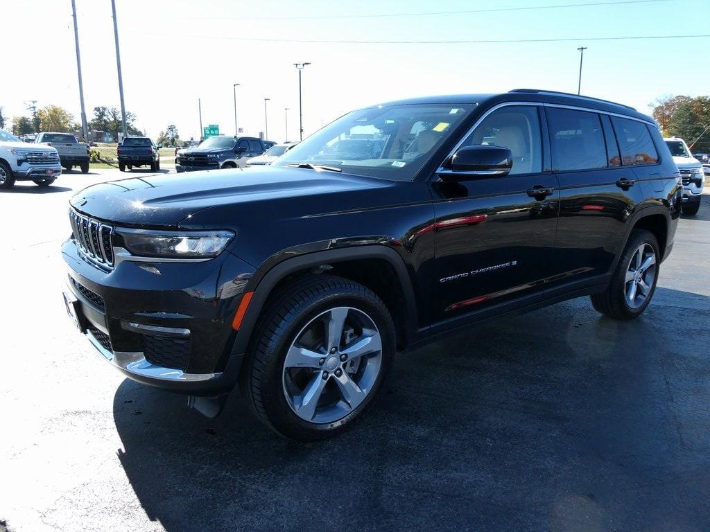 used 2021 Jeep Grand Cherokee L car, priced at $23,995