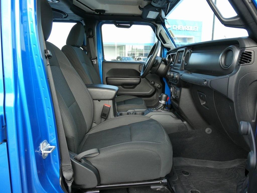 used 2023 Jeep Gladiator car, priced at $28,995