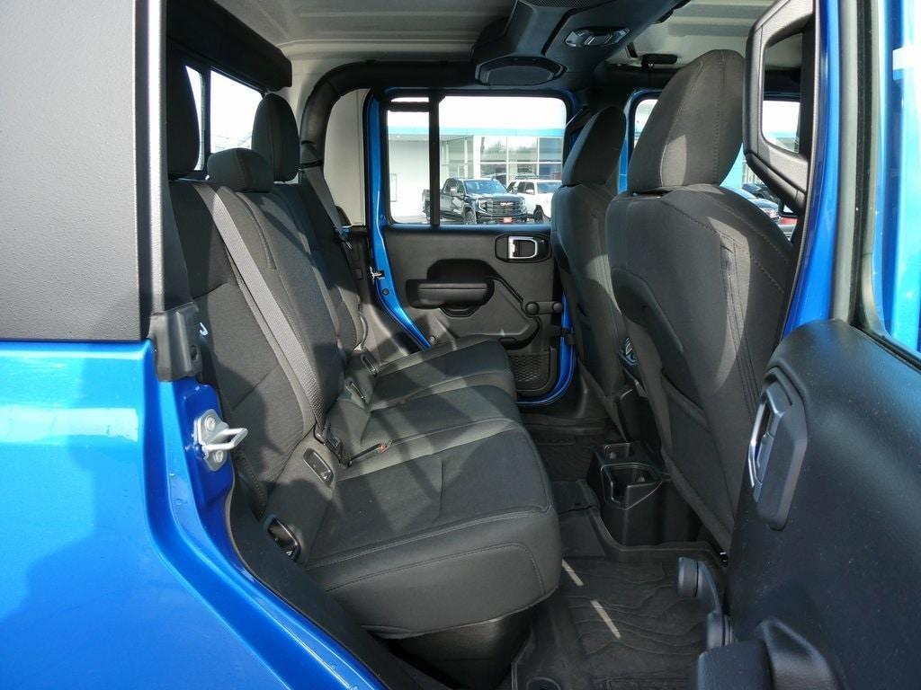 used 2023 Jeep Gladiator car, priced at $28,995