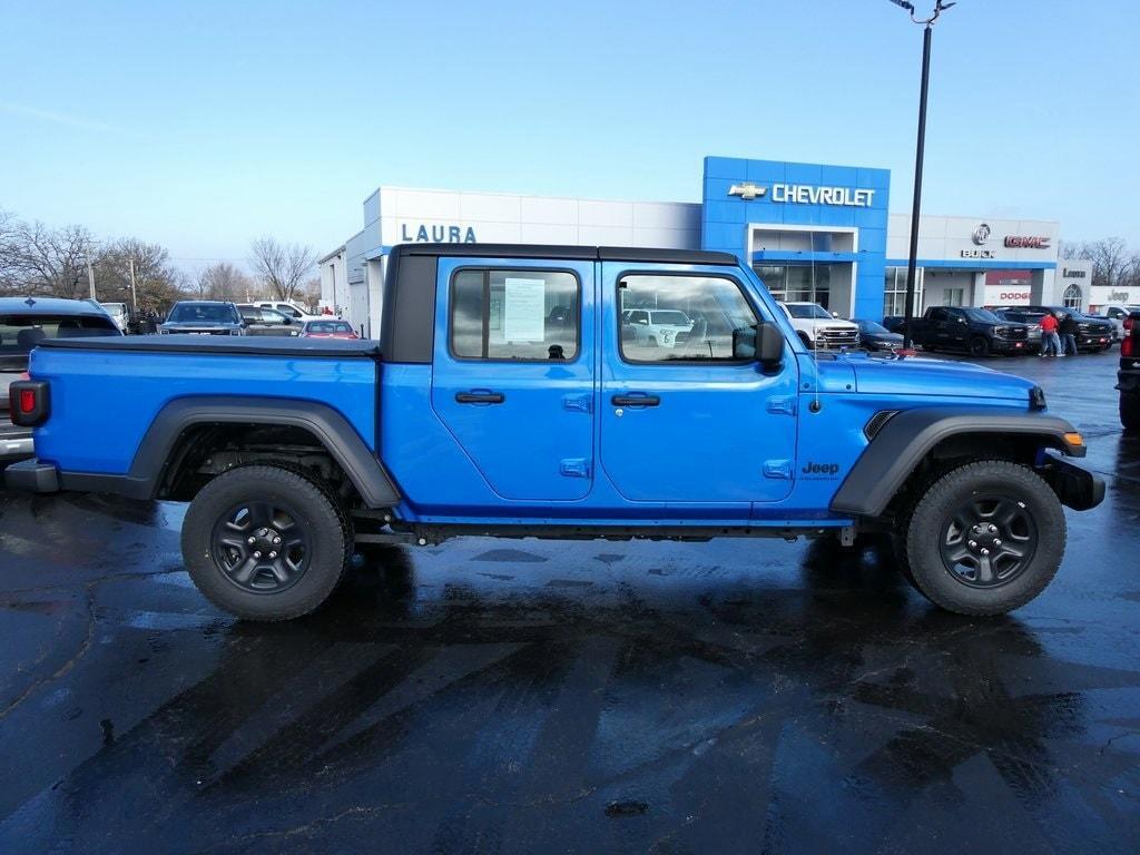 used 2023 Jeep Gladiator car, priced at $28,995