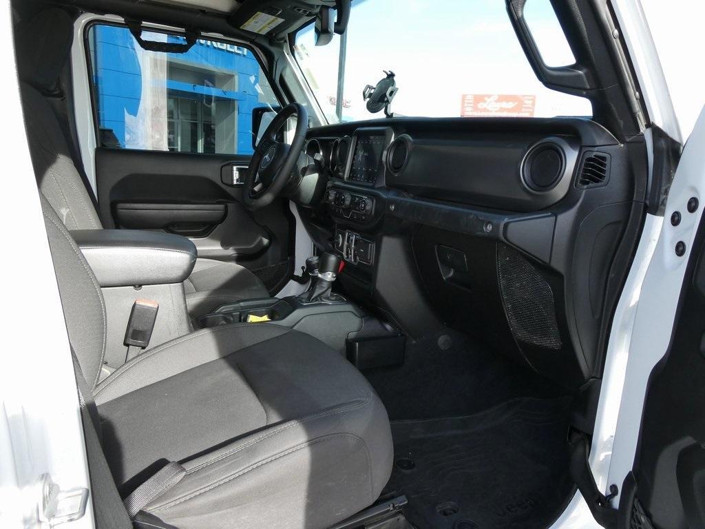 used 2023 Jeep Gladiator car, priced at $33,995