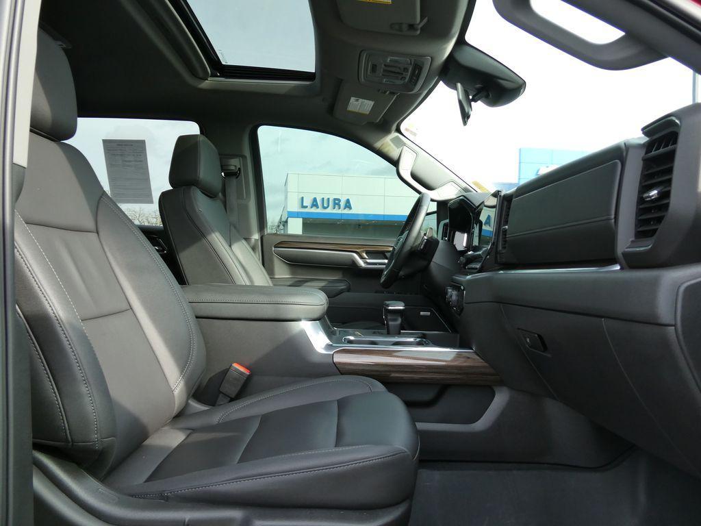 used 2025 Chevrolet Silverado 1500 car, priced at $49,995