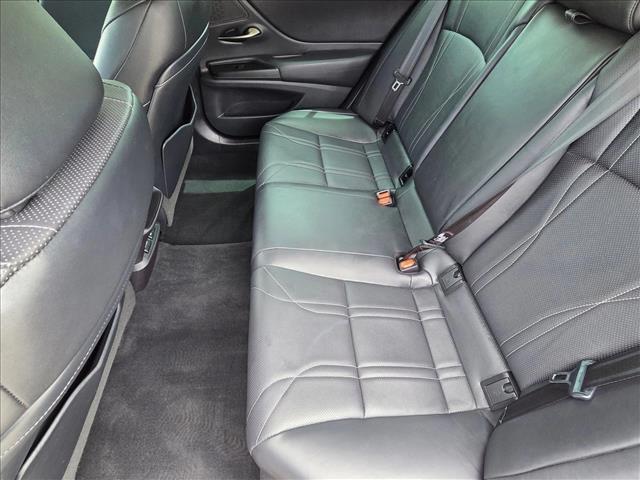 used 2020 Lexus ES 350 car, priced at $30,584