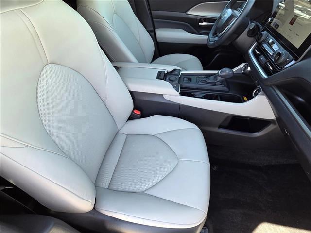 used 2025 Toyota Grand Highlander Hybrid car, priced at $48,992