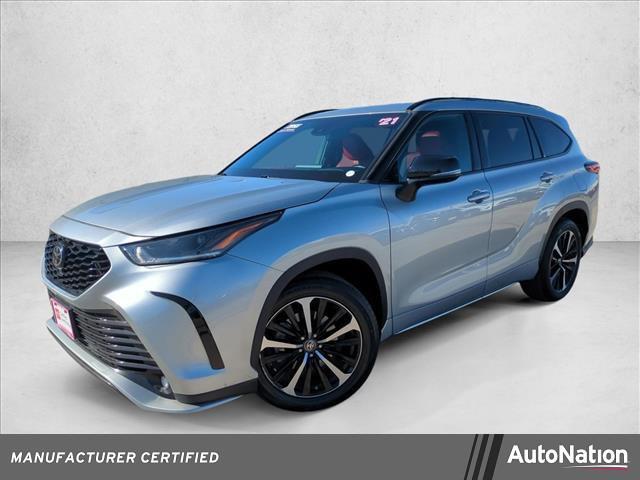 used 2021 Toyota Highlander car, priced at $29,392