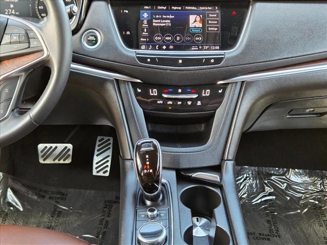 used 2021 Cadillac XT5 car, priced at $23,536