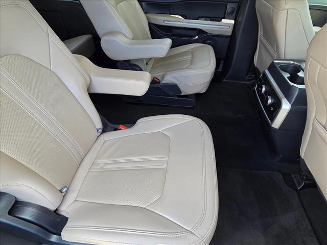 used 2024 Ford Expedition car, priced at $38,988