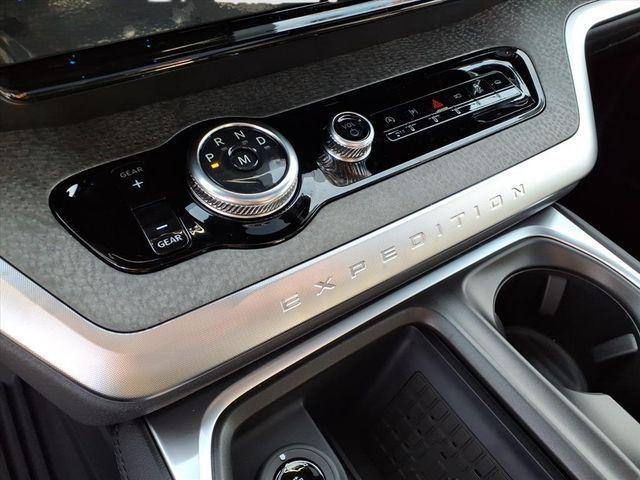 new 2025 Ford Expedition car, priced at $83,945