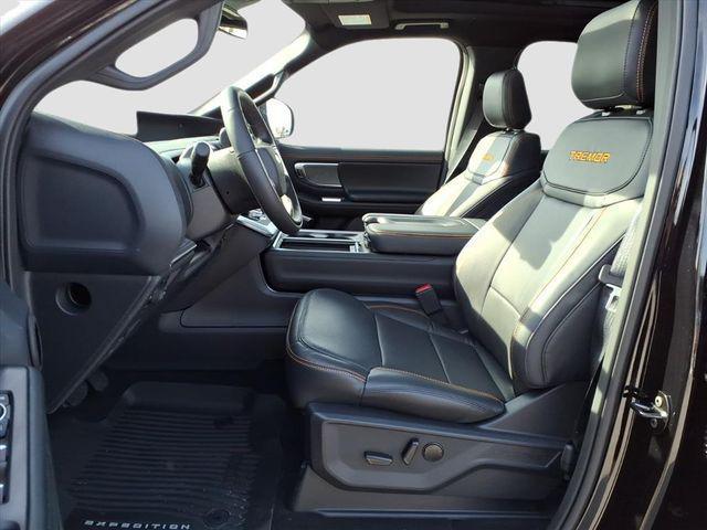 new 2025 Ford Expedition car, priced at $83,945