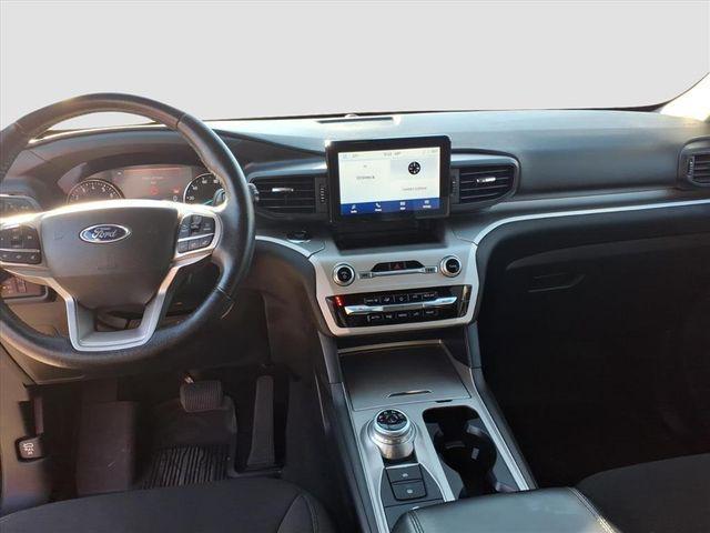 used 2022 Ford Explorer car, priced at $29,060