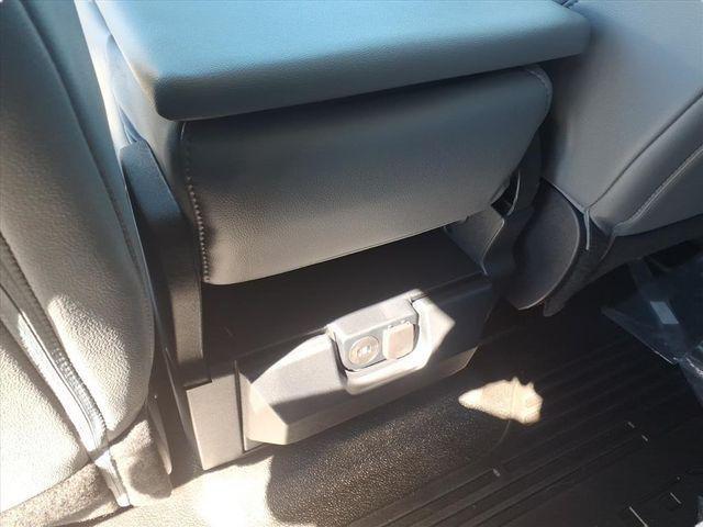 new 2025 Ford F-350 car, priced at $91,413