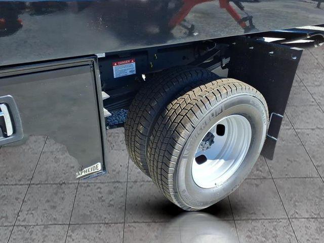 new 2025 Ford F-350 car, priced at $91,413