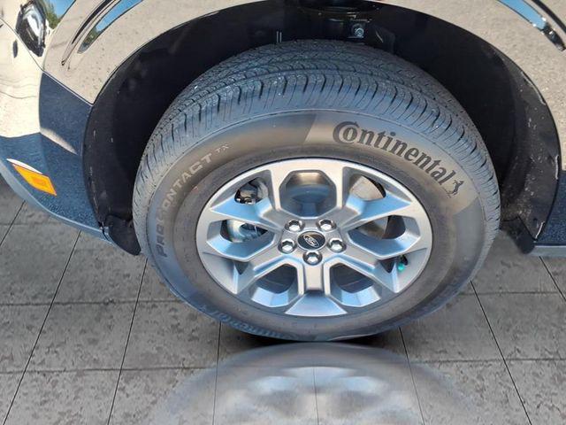 new 2025 Ford Maverick car, priced at $31,912