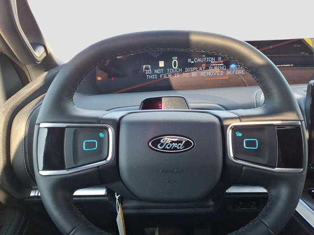 new 2026 Ford Expedition car, priced at $80,120