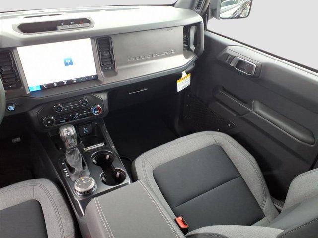 new 2025 Ford Bronco car, priced at $45,978