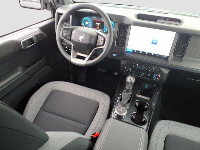 new 2025 Ford Bronco car, priced at $45,978