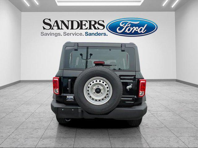 new 2025 Ford Bronco car, priced at $45,978