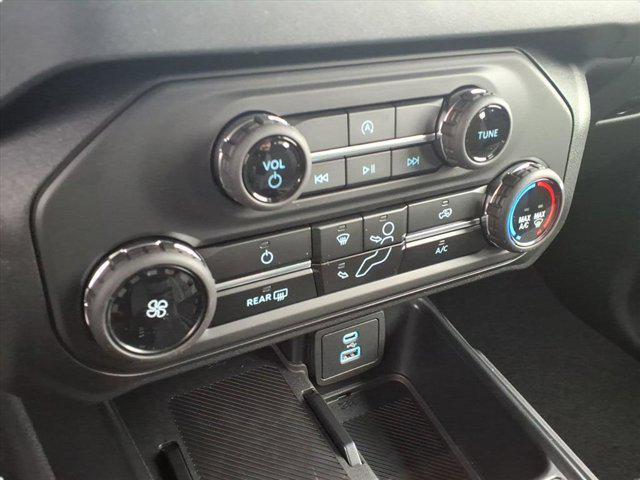 new 2025 Ford Bronco car, priced at $45,978