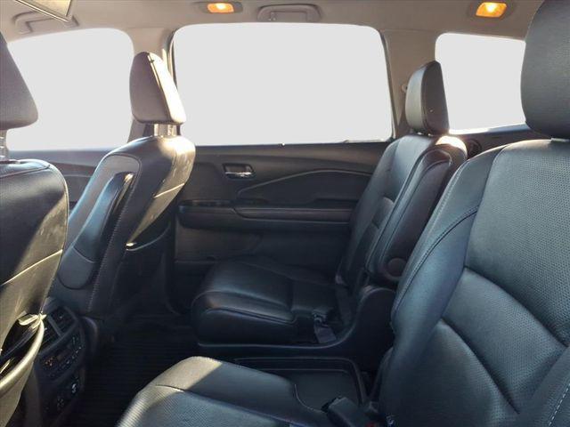 used 2020 Honda Pilot car, priced at $24,556