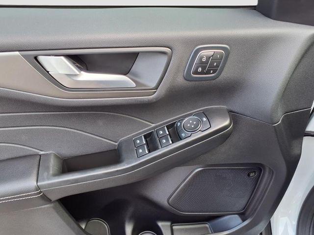 used 2023 Ford Escape car, priced at $20,754