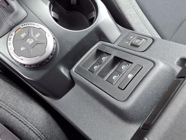 new 2025 Ford Bronco car, priced at $42,611