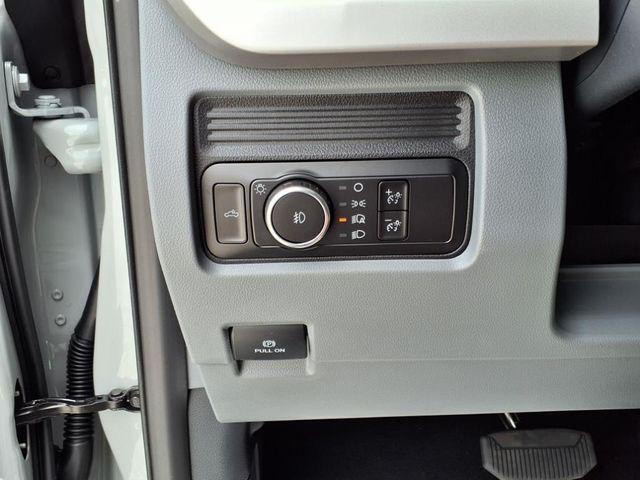 new 2025 Ford F-250 car, priced at $71,264