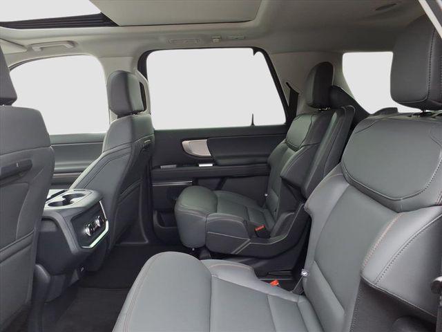 new 2025 Ford Expedition Max car, priced at $69,041