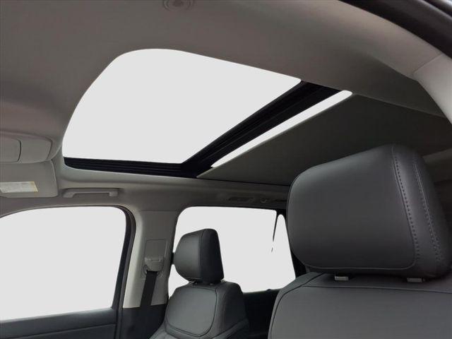 new 2025 Ford Expedition Max car, priced at $69,041