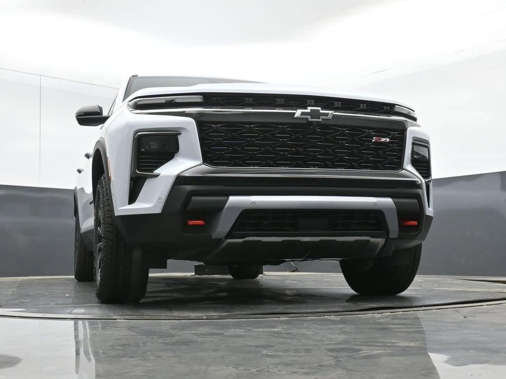 new 2026 Chevrolet Traverse car, priced at $52,475