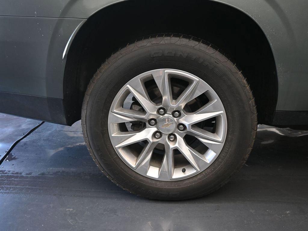 used 2023 Chevrolet Suburban car, priced at $44,887