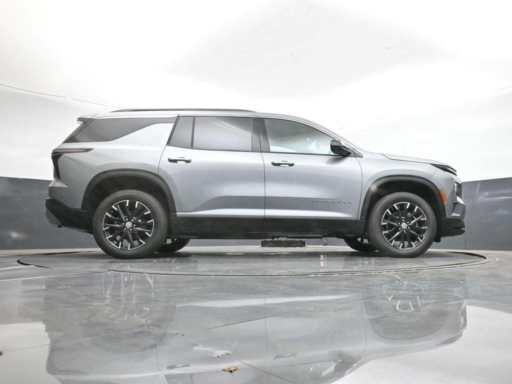 new 2026 Chevrolet Traverse car