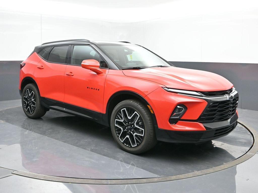 new 2025 Chevrolet Blazer car, priced at $41,195