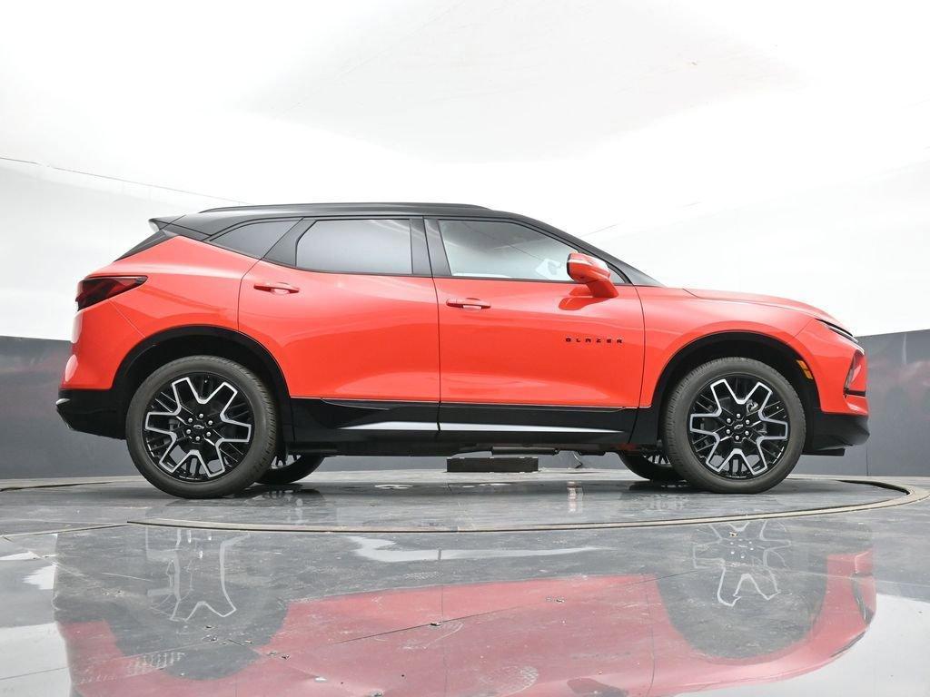 new 2025 Chevrolet Blazer car, priced at $41,195