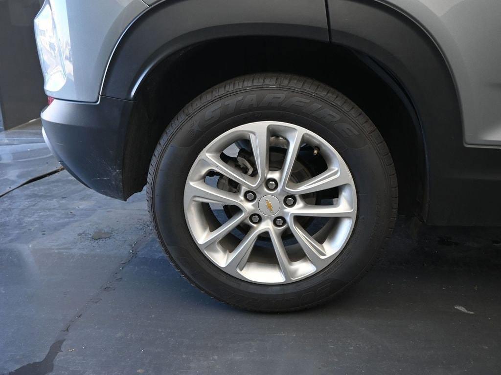 used 2024 Chevrolet TrailBlazer car, priced at $18,998