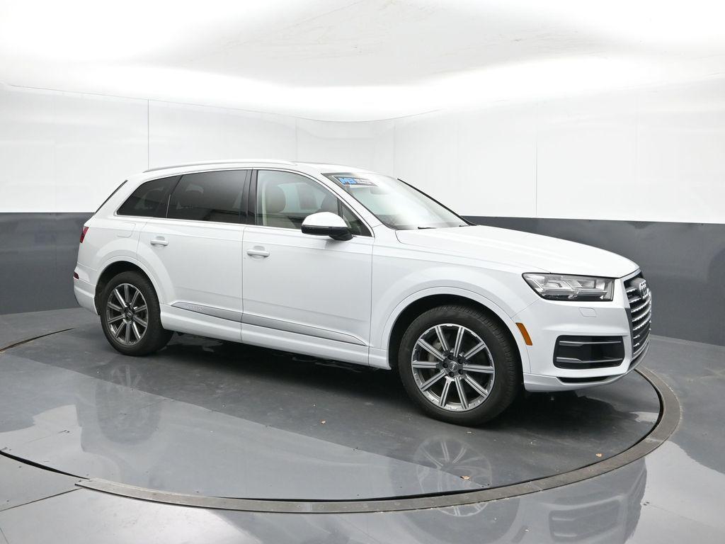 used 2018 Audi Q7 car, priced at $21,487