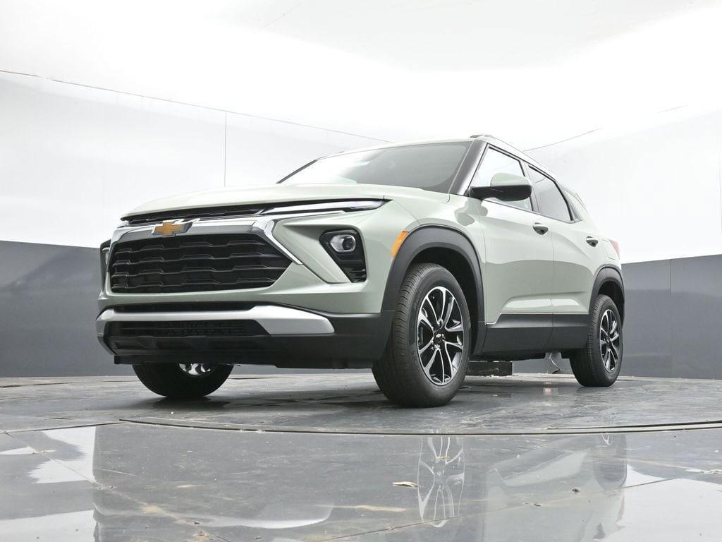 new 2026 Chevrolet TrailBlazer car, priced at $25,735