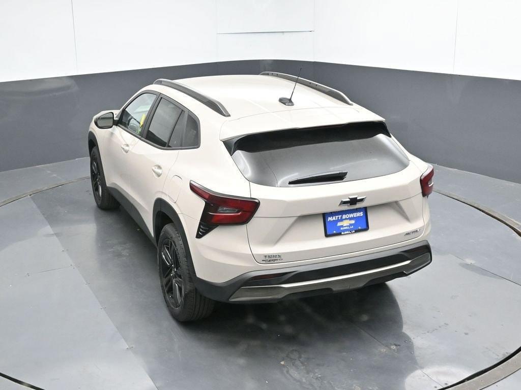 new 2026 Chevrolet Trax car