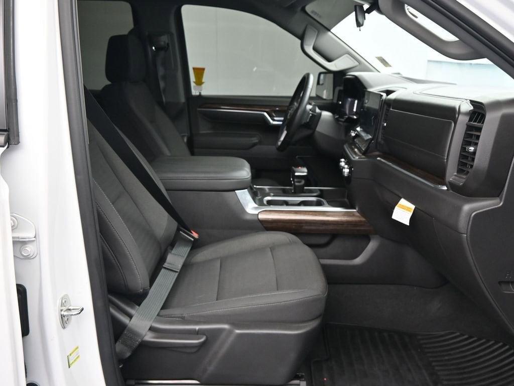 used 2024 GMC Sierra 1500 car, priced at $49,877