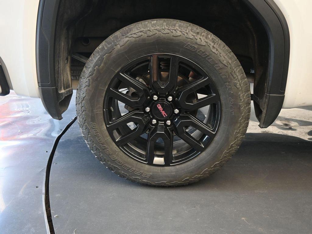 used 2024 GMC Sierra 1500 car, priced at $49,877