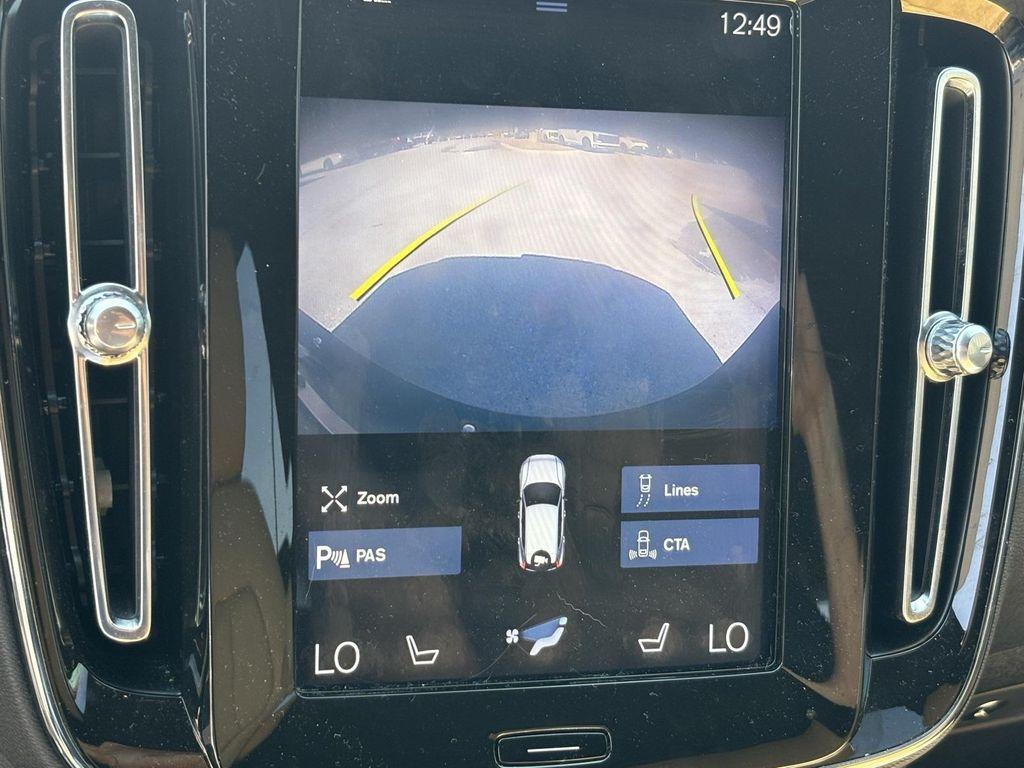 used 2020 Volvo XC40 car, priced at $20,027