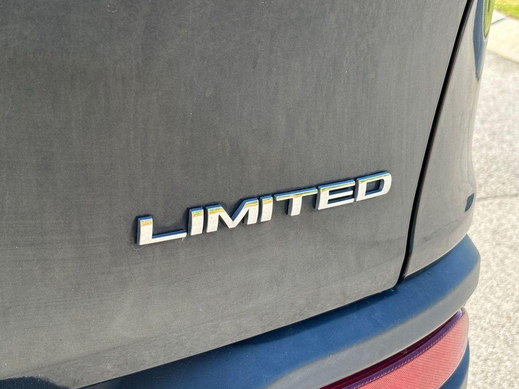 used 2016 Jeep Cherokee car, priced at $7,476