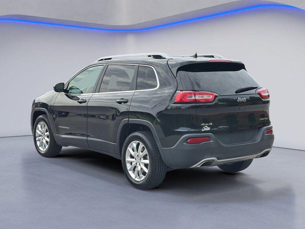 used 2016 Jeep Cherokee car, priced at $6,090